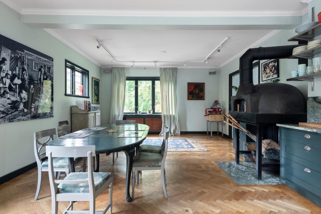 Fantastic 4 Bedroom Home In Bromma With Everything Стокхолм Екстериор снимка