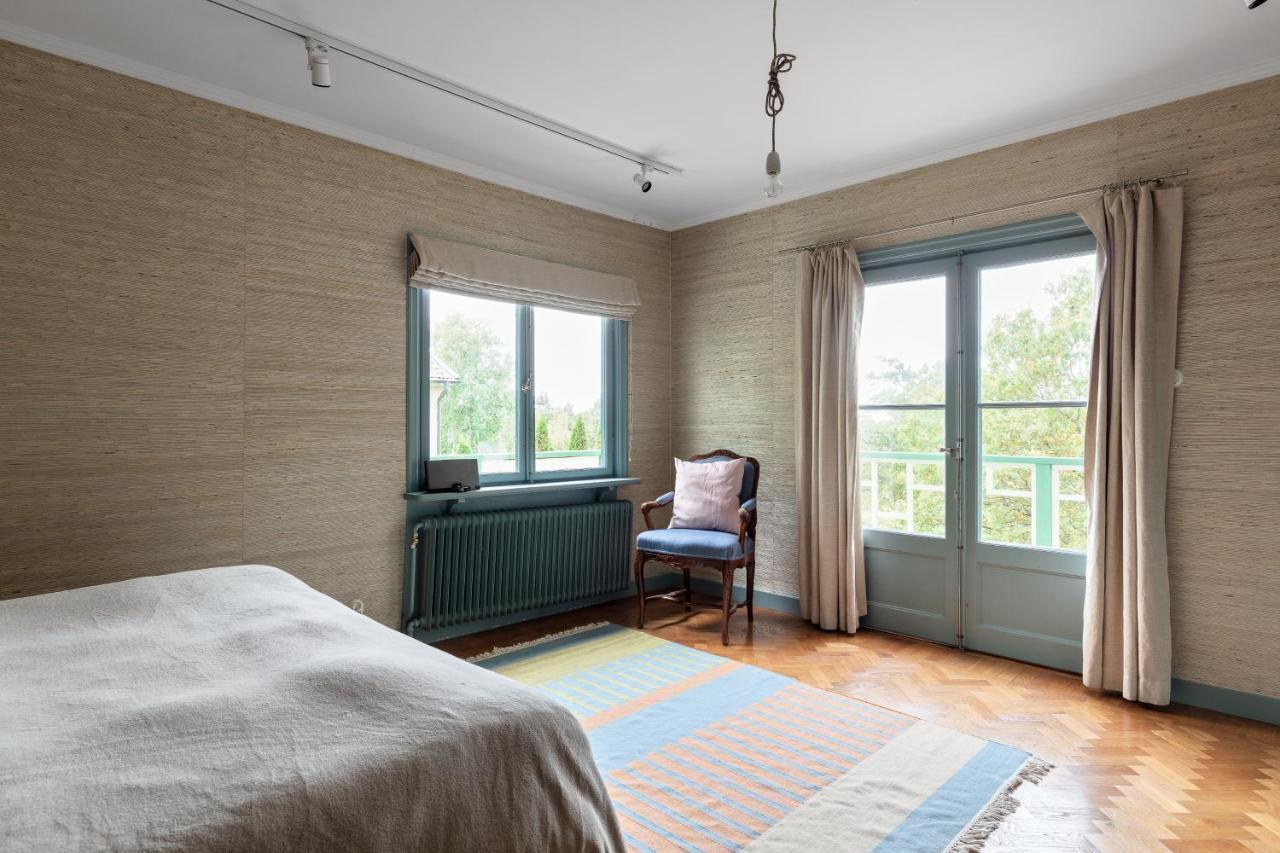 Fantastic 4 Bedroom Home In Bromma With Everything Стокхолм Екстериор снимка