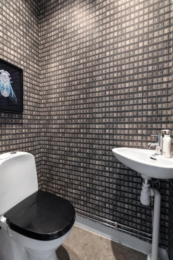 Fantastic 4 Bedroom Home In Bromma With Everything Стокхолм Екстериор снимка